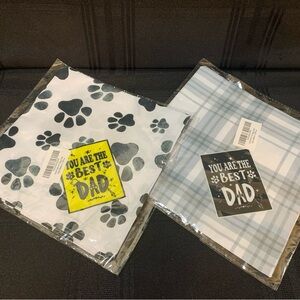 2 Dog Bandannas - Paw Print and Plaid